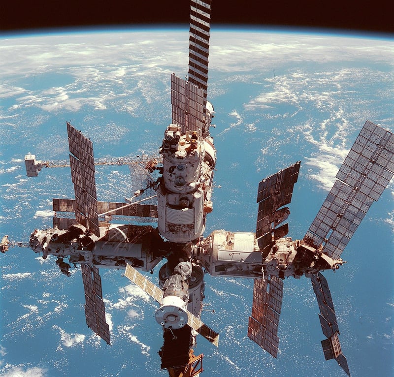 Space Station Tour